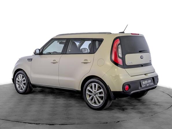 Kia Soul II Рестайлинг с пробегом 2017 года, цена 1 425 000 рублей, 214400 км, хэтчбек, Автокод Объявления