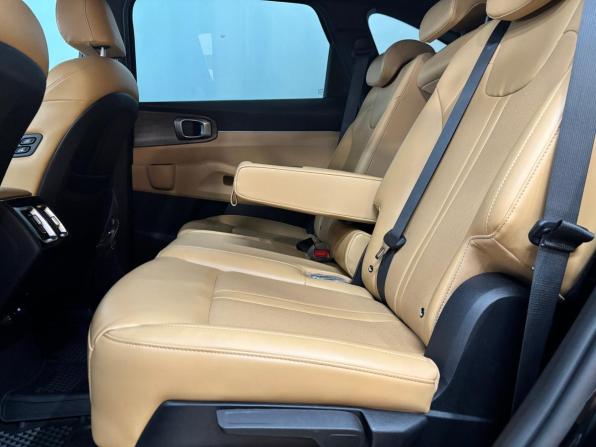 Kia Sorento IV с пробегом 2020 года, цена 3 300 000 рублей, 58100 км, внедорожник, Автокод Объявления