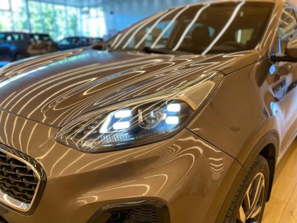 Kia Sportage IV Рестайлинг с пробегом 2018 года, цена 2 089 000 рублей, 182000 км, внедорожник, Автокод Объявления