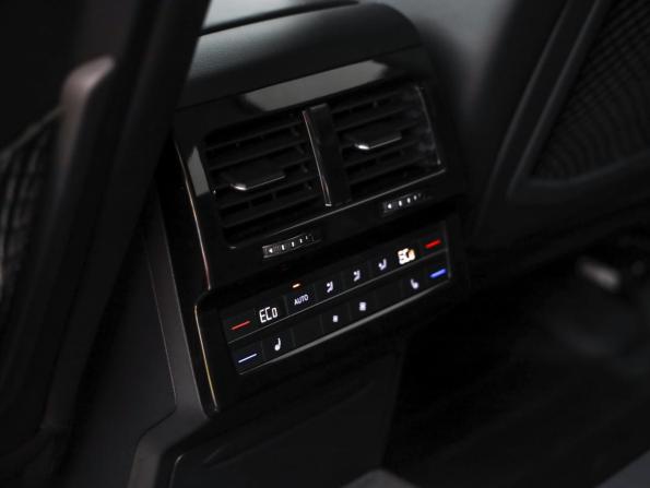 Volkswagen Touareg III с пробегом 2019 года, цена 4 099 000 рублей, 149661 км, внедорожник, Автокод Объявления