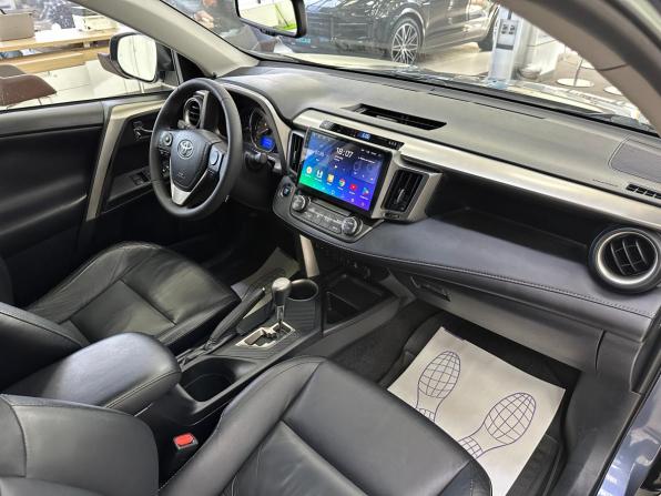 Toyota RAV4 IV (XA40) с пробегом 2013 года, цена 2 240 000 рублей, 125949 км, внедорожник, Автокод Объявления