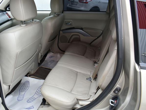 Mitsubishi Outlander II с пробегом 2008 года, цена 749 000 рублей, 359608 км, внедорожник, Автокод Объявления