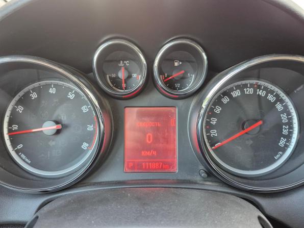 Opel Astra J Рестайлинг с пробегом 2013 года, цена 997 000 рублей, 110426 км, хэтчбек, Автокод Объявления
