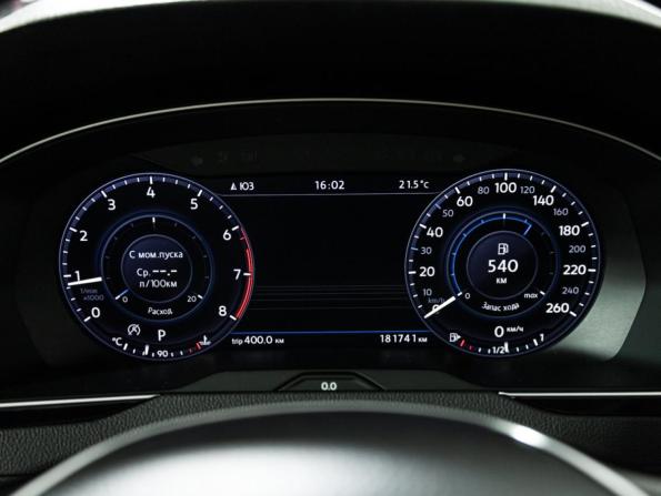 Volkswagen Passat B8 с пробегом 2017 года, цена 1 849 700 рублей, 181674 км, седан, Автокод Объявления