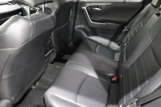 Toyota RAV4 V (XA50) с пробегом 2021 года, цена 3 320 000 рублей, 41512 км, внедорожник, Автокод Объявления