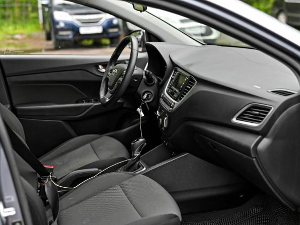 Hyundai Solaris I Рестайлинг с пробегом 2017 года, цена 1 270 000 рублей, 89152 км, седан, Автокод Объявления