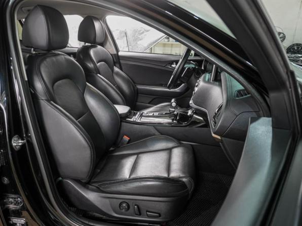 Kia Stinger I с пробегом 2018 года, цена 2 649 000 рублей, 135134 км, лифтбек, Автокод Объявления