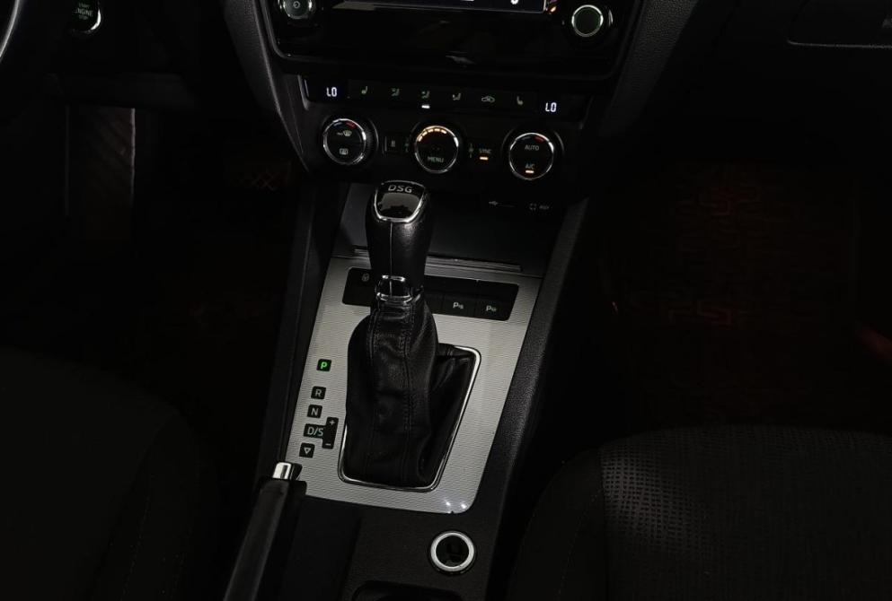 Skoda Octavia III (A7) Волгоград  - изображение 14