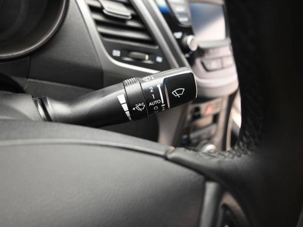Hyundai Elantra V (MD) Рестайлинг с пробегом 2014 года, цена 1 249 000 рублей, 179997 км, седан, Автокод Объявления