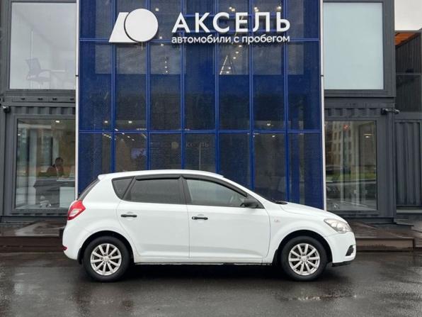 Kia Ceed I Рестайлинг с пробегом 2011 года, цена 425 000 рублей, 215000 км, хэтчбек, Автокод Объявления