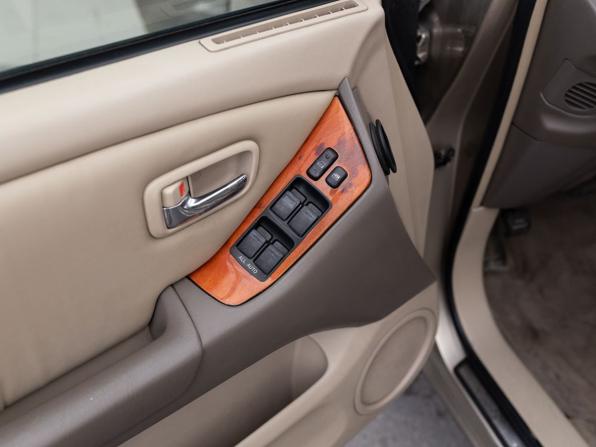 Lexus RX I с пробегом 2001 года, цена 730 000 рублей, 224597 км, внедорожник, Автокод Объявления