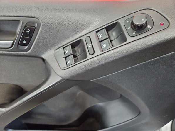 Volkswagen Tiguan I Рестайлинг с пробегом 2011 года, цена 1 185 000 рублей, 206199 км, внедорожник, Автокод Объявления