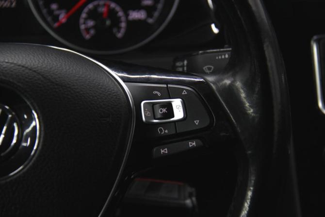 Volkswagen Golf VII с пробегом 2013 года, цена 1 298 000 рублей, 182288 км, хэтчбек, Автокод Объявления