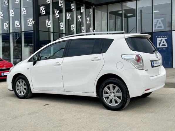 Toyota Verso I с пробегом 2010 года, цена 1 100 000 рублей, 189123 км, компактвэн, Автокод Объявления