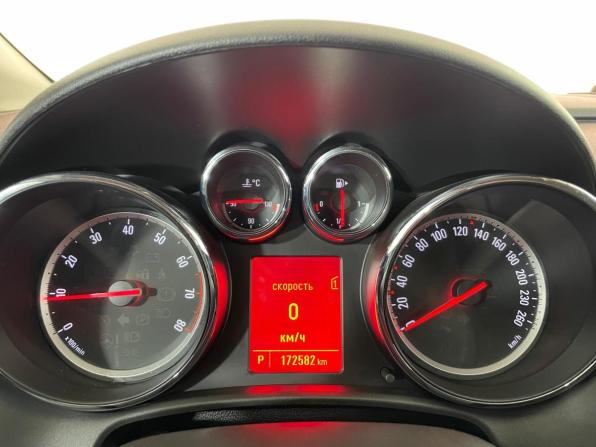 Opel Astra J Рестайлинг с пробегом 2013 года, цена 834 000 рублей, 172582 км, седан, Автокод Объявления