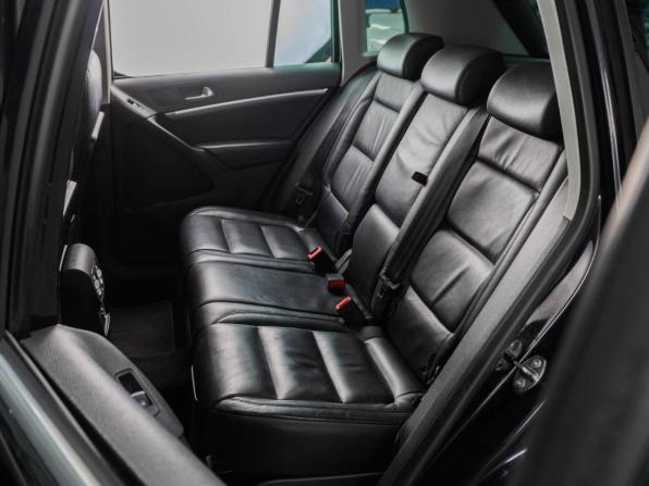 Volkswagen Tiguan I Рестайлинг с пробегом 2011 года, цена 1 299 000 рублей, 135387 км, внедорожник, Автокод Объявления
