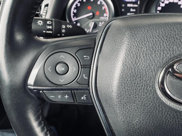 Toyota Camry VIII (XV70) Рестайлинг с пробегом 2021 года, цена 3 215 000 рублей, 77424 км, седан, Автокод Объявления