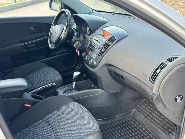 Kia Ceed I с пробегом 2008 года, цена 680 000 рублей, 179112 км, универсал, Автокод Объявления