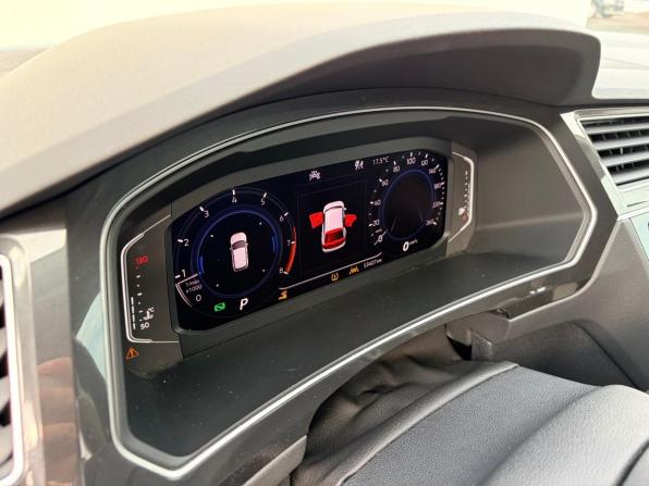 Volkswagen Tiguan II с пробегом 2020 года, цена 3 172 000 рублей, 53300 км, внедорожник, Автокод Объявления
