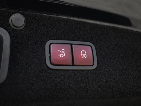 Mercedes-Benz Maybach S-Класс I (X222) с пробегом 2015 года, цена 5 489 000 рублей, 88471 км, седан, Автокод Объявления