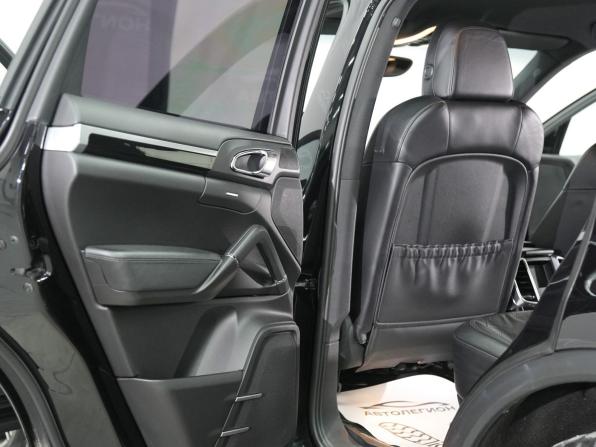 Porsche Cayenne II (958) с пробегом 2011 года, цена 2 850 000 рублей, 165500 км, внедорожник, Автокод Объявления