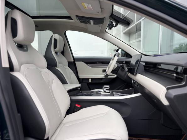 JETOUR DASHING I с пробегом 2023 года, цена 1 985 000 рублей, 41737 км, внедорожник, Автокод Объявления