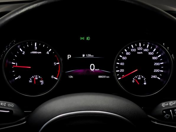 Kia Carnival IV с пробегом 2023 года, цена 4 250 000 рублей, 88000 км, минивэн, Автокод Объявления