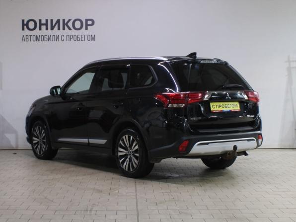 Mitsubishi Outlander III Рестайлинг 3 с пробегом 2018 года, цена 1 929 000 рублей, 138160 км, внедорожник, Автокод Объявления