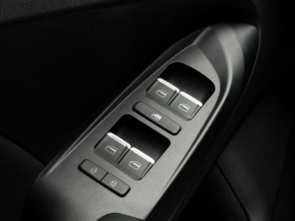 Kaiyi E5 с пробегом 2023 года, цена 1 499 000 рублей, 11254 км, седан, Автокод Объявления