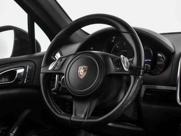 Porsche Cayenne II (958) с пробегом 2013 года, цена 2 077 000 рублей, 262919 км, внедорожник, Автокод Объявления