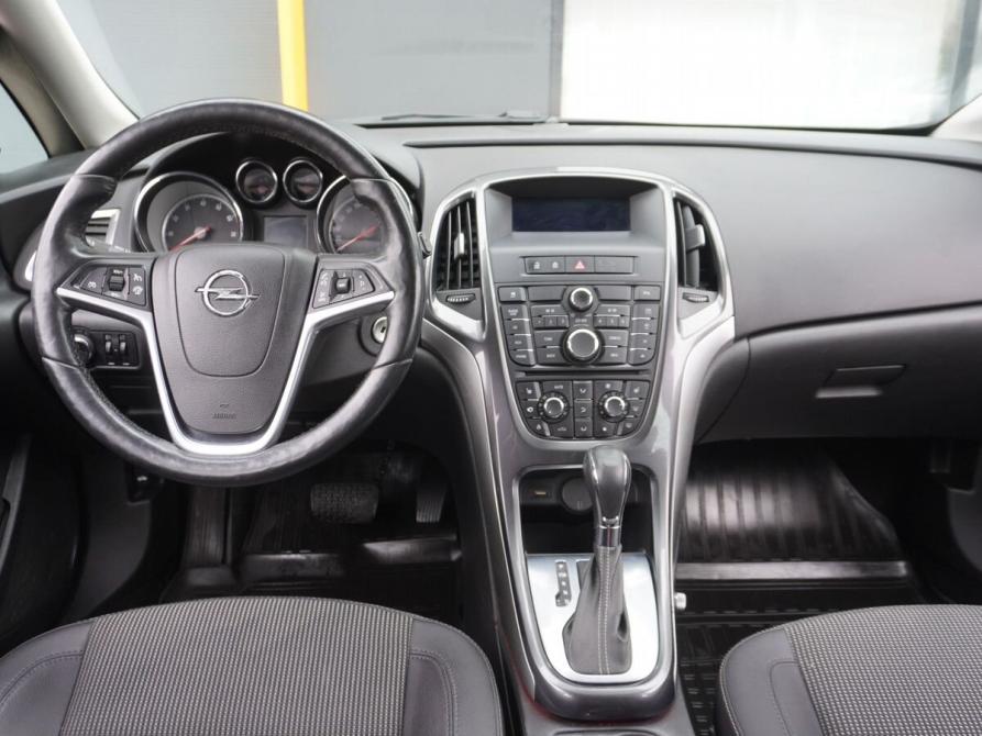 Opel Astra J Рестайлинг Москва  - изображение 13