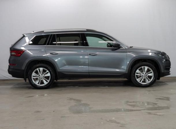 Skoda Kodiaq I с пробегом 2018 года, цена 2 595 000 рублей, 157008 км, внедорожник, Автокод Объявления