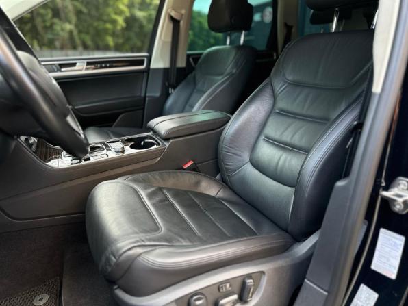 Volkswagen Touareg II Рестайлинг с пробегом 2015 года, цена 3 100 000 рублей, 101000 км, внедорожник, Автокод Объявления