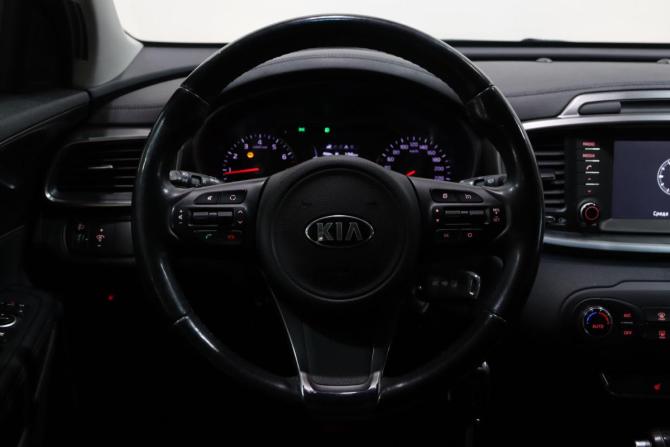 Kia Sorento III Prime Рестайлинг с пробегом 2017 года, цена 2 793 000 рублей, 55287 км, внедорожник, Автокод Объявления