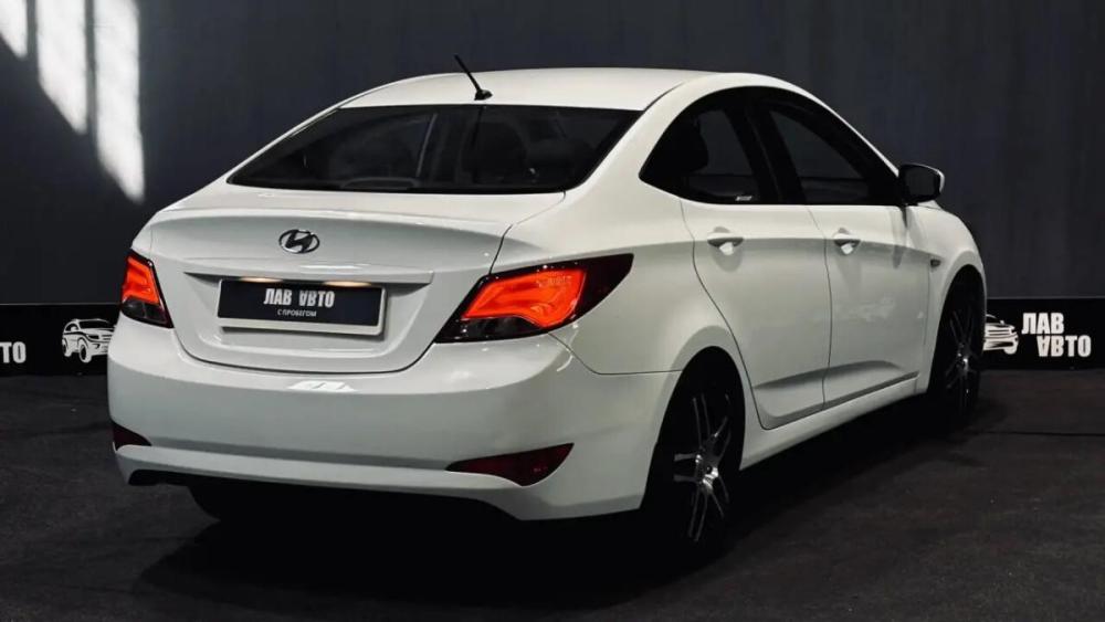 Hyundai Solaris I Рестайлинг Смоленск  - изображение 5