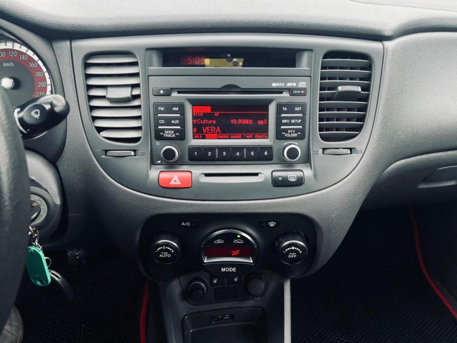 Kia Rio II Рестайлинг Санкт-Петербург  - изображение 16