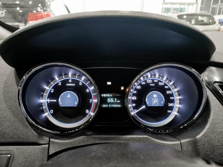 Hyundai Sonata VI (YF) Казань  - изображение 16