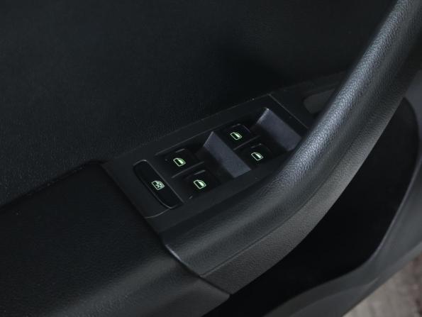 Skoda Octavia III (A7) с пробегом 2014 года, цена 1 249 000 рублей, 170000 км, лифтбек, Автокод Объявления