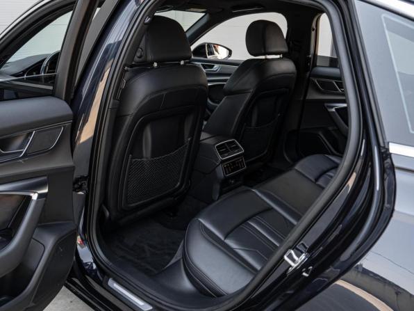 Audi A6 V (C8) с пробегом 2019 года, цена 4 550 000 рублей, 113751 км, седан, Автокод Объявления