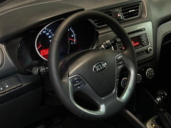 Kia Rio III Рестайлинг с пробегом 2016 года, цена 1 049 000 рублей, 191161 км, седан, Автокод Объявления