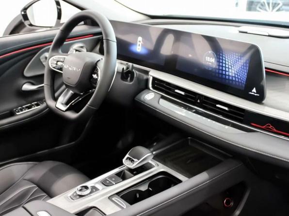 Chery Arrizo 8 с пробегом 2025 года, цена 2 789 000 рублей, 1 км, седан, Автокод Объявления