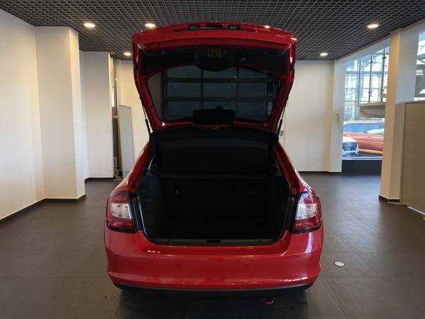Skoda Rapid I Рестайлинг с пробегом 2019 года, цена 1 315 000 рублей, 94757 км, лифтбек, Автокод Объявления