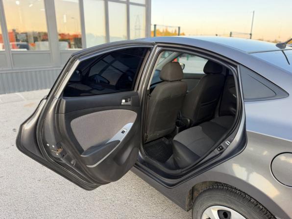 Hyundai Solaris I с пробегом 2013 года, цена 870 000 рублей, 82230 км, седан, Автокод Объявления