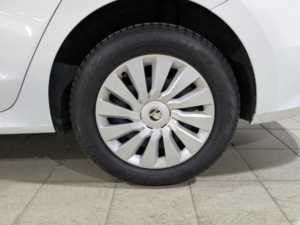 Skoda Octavia IV (A8) с пробегом 2021 года, цена 2 465 000 рублей, 53778 км, лифтбек, Автокод Объявления