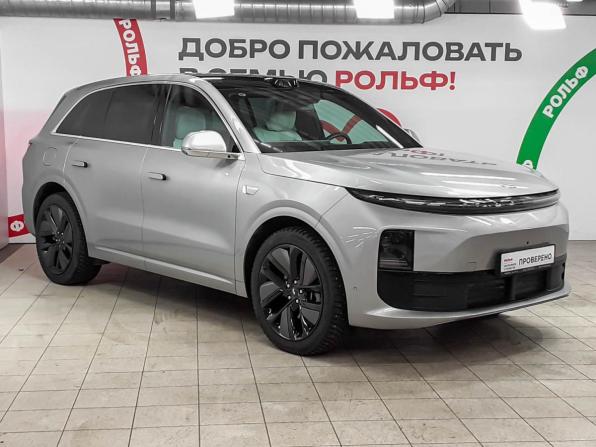 Li Auto (Lixiang) L6 с пробегом 2024 года, цена 5 532 000 рублей, 18700 км, внедорожник, Автокод Объявления