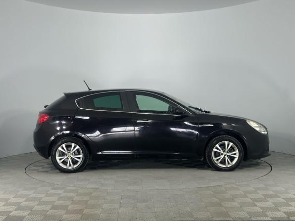Alfa Romeo Giulietta III с пробегом 2011 года, цена 590 000 рублей, 227493 км, хэтчбек, Автокод Объявления