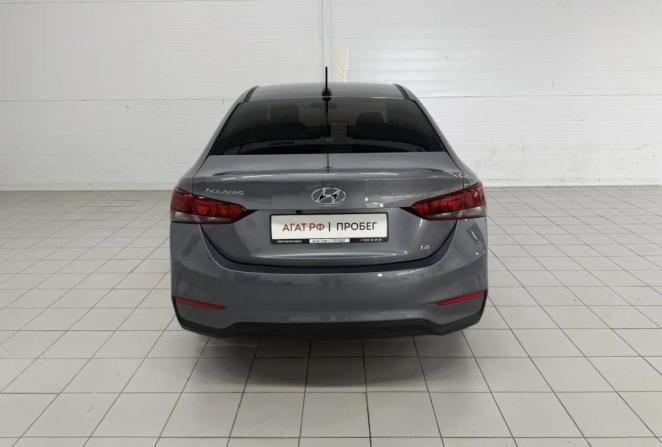 Hyundai Solaris I Рестайлинг с пробегом 2017 года, цена 1 415 700 рублей, 106207 км, седан, Автокод Объявления