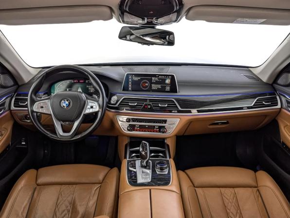 BMW 7 серии VI (G11/G12) Рестайлинг с пробегом 2022 года, цена 6 030 000 рублей, 124982 км, седан, Автокод Объявления