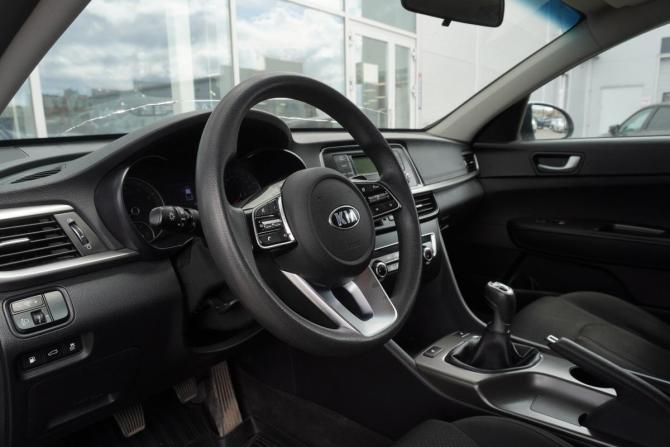 Kia Optima IV Рестайлинг с пробегом 2018 года, цена 1 567 000 рублей, 172000 км, седан, Автокод Объявления