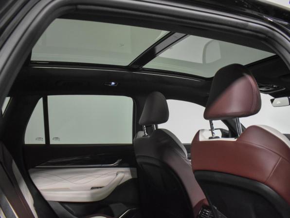 Geely Monjaro I с пробегом 2023 года, цена 2 968 900 рублей, 43470 км, внедорожник, Автокод Объявления
